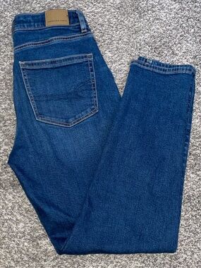 American Eagle Outfitters Dark Denim 2 LONG Mom Jeans